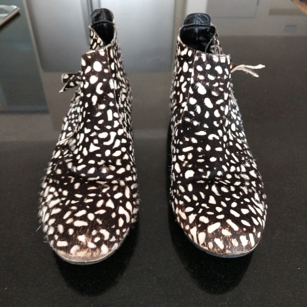 DV Dolce Vita booties